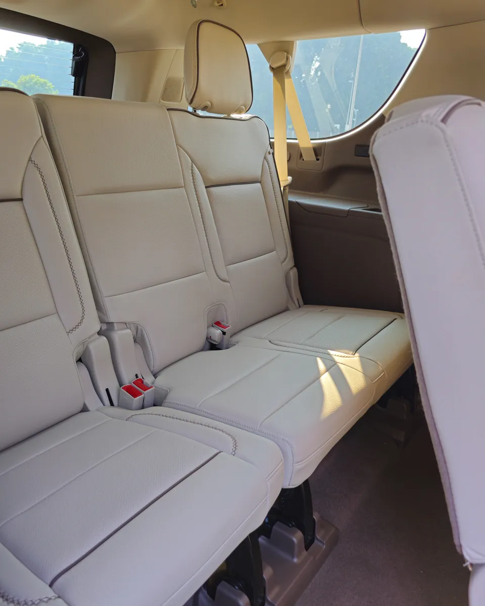 2024 GMC Yukon photo 15