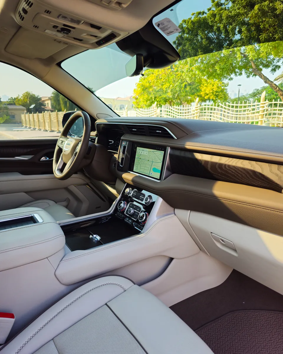 2024 GMC Yukon photo 9