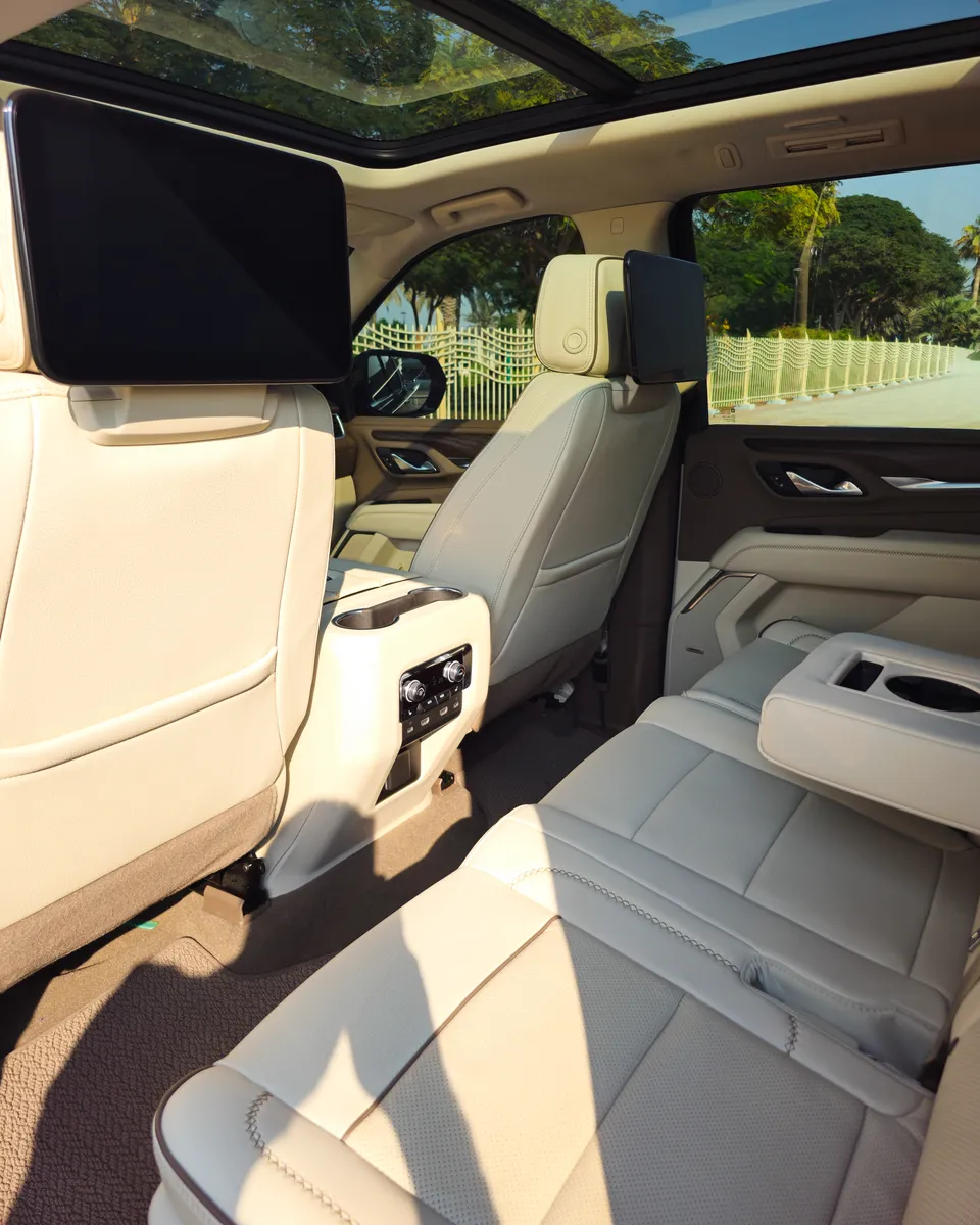 2024 GMC Yukon photo 8