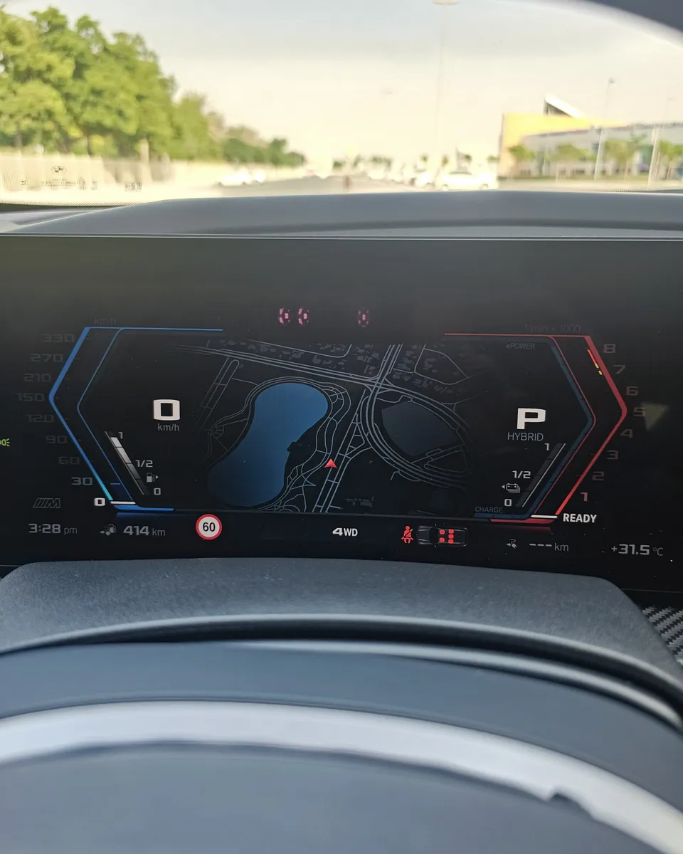 2023 BMW XM photo 12