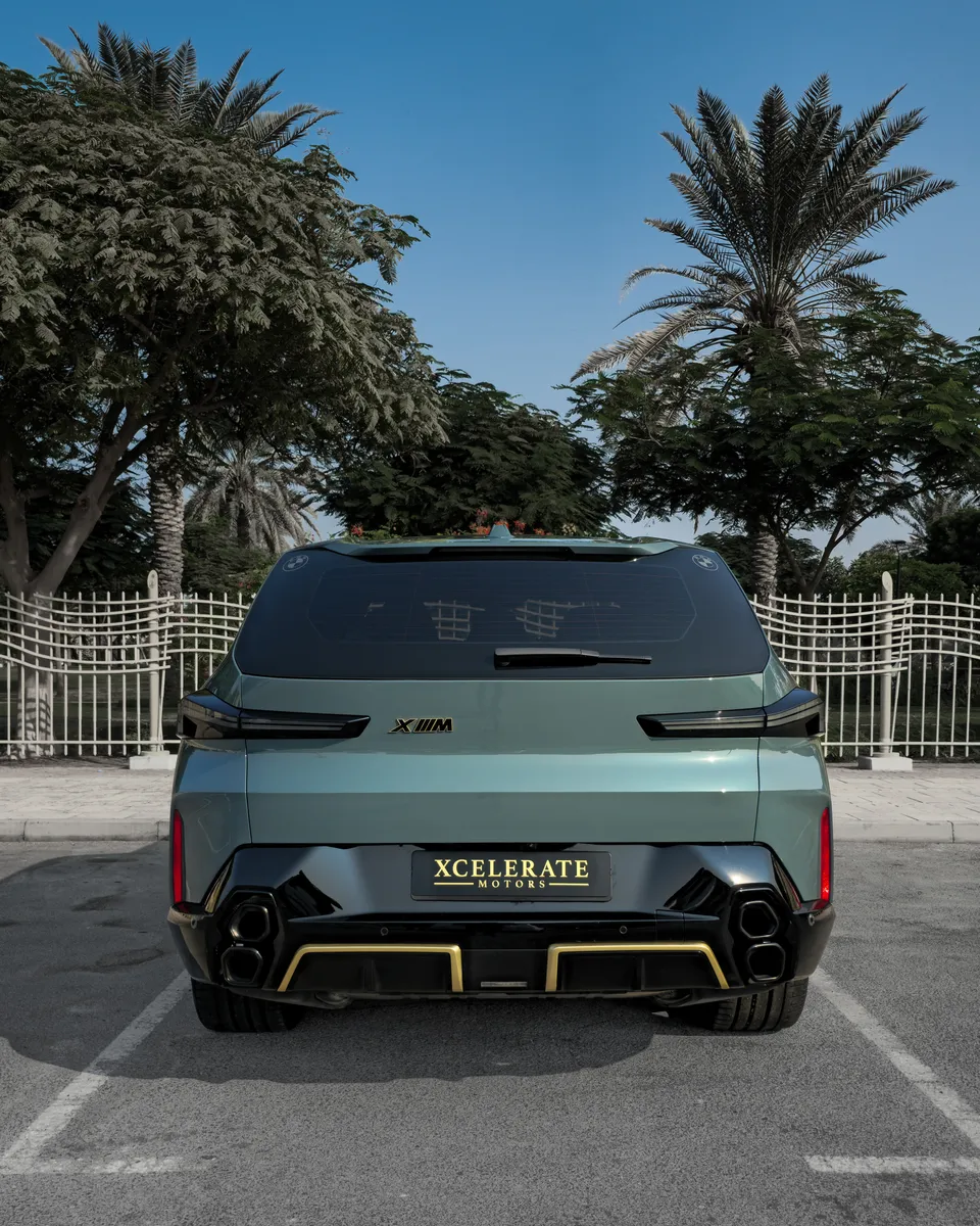 2023 BMW XM photo 4