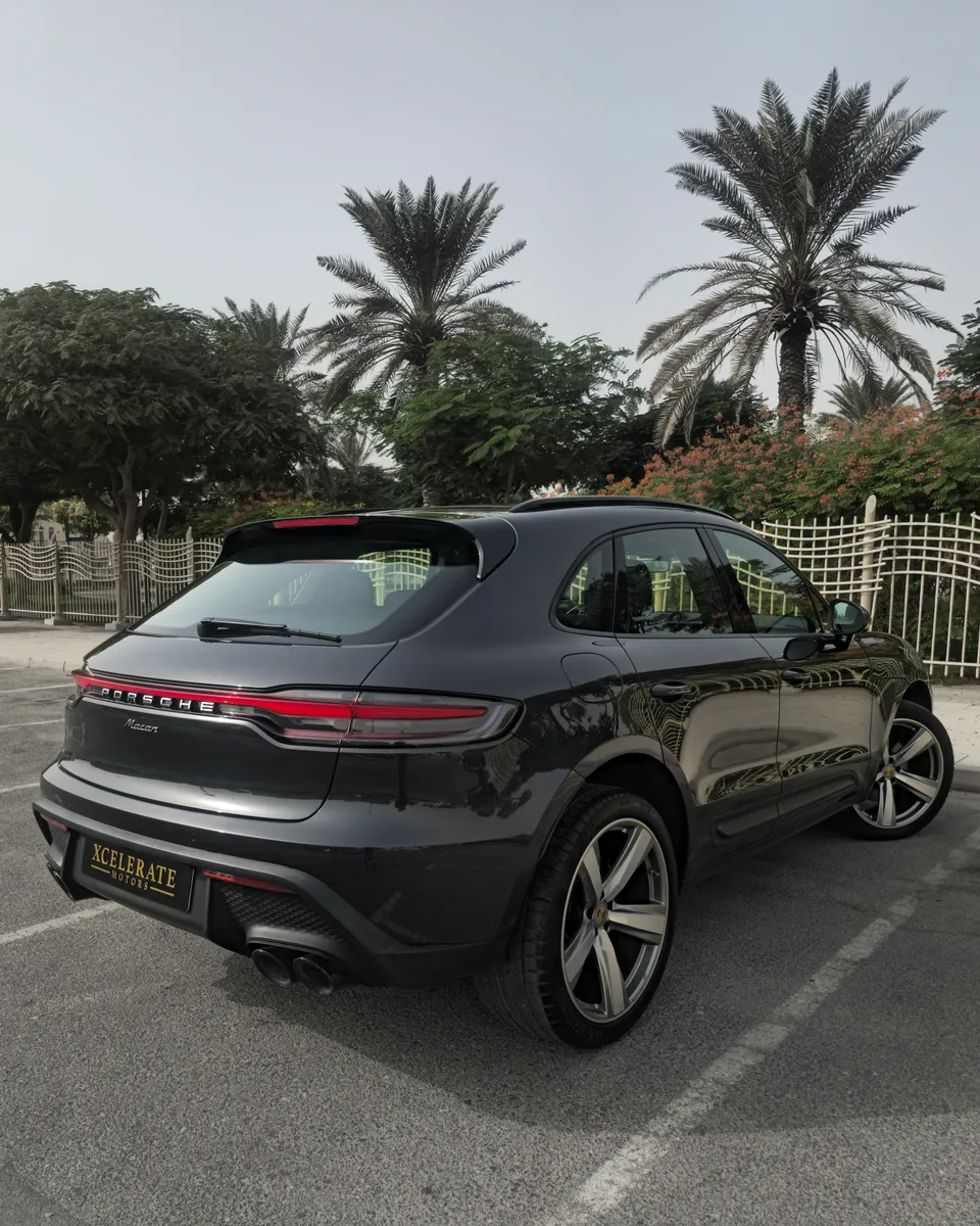 2024 Porsche Macan photo 5