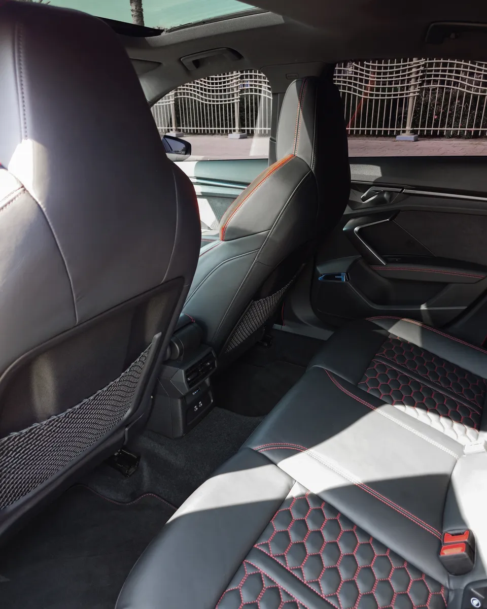 2025 Audi RS3 photo 7