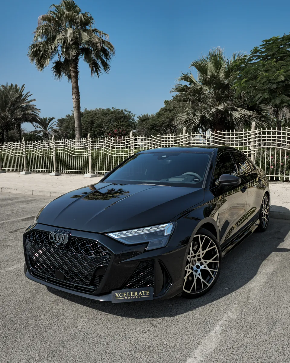2025 Audi RS3 photo 3