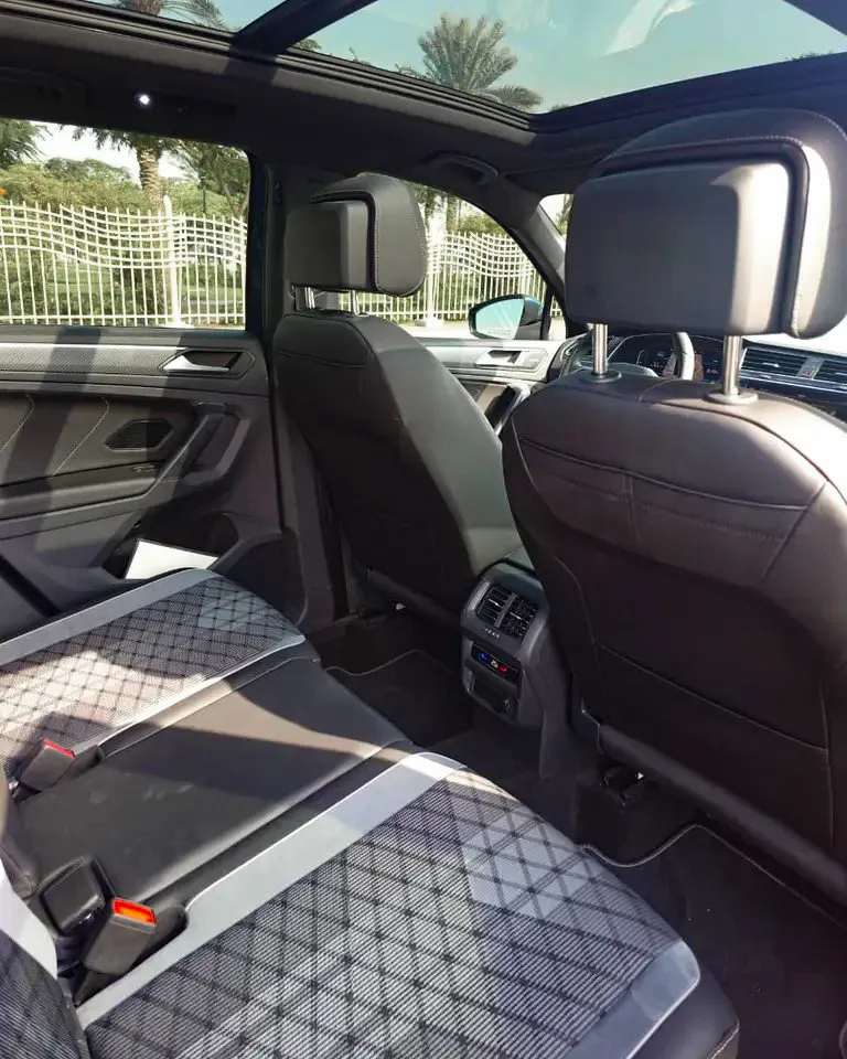 2024 Volkswagen Tiguan photo 8