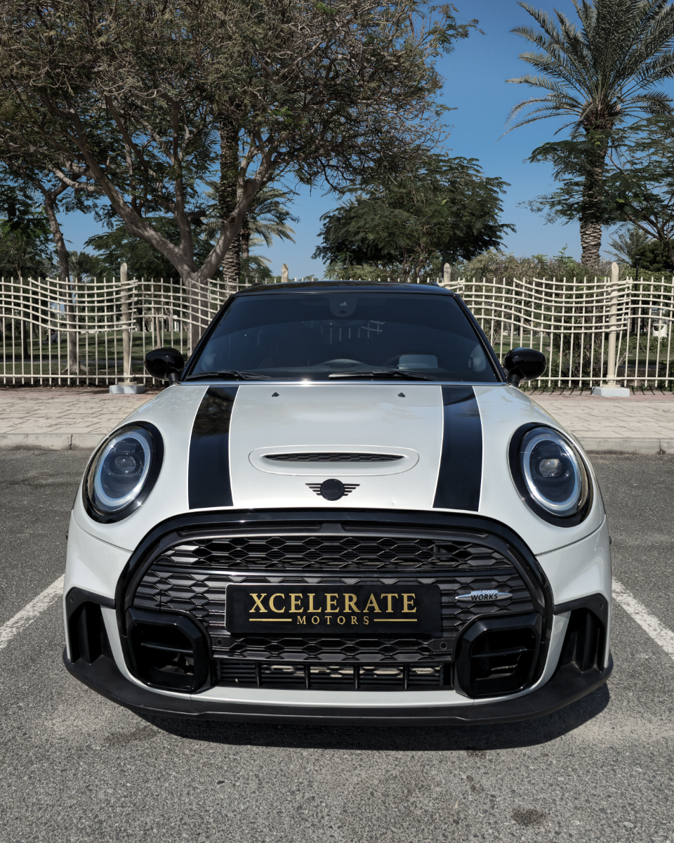 2022 MINI Cooper photo 2