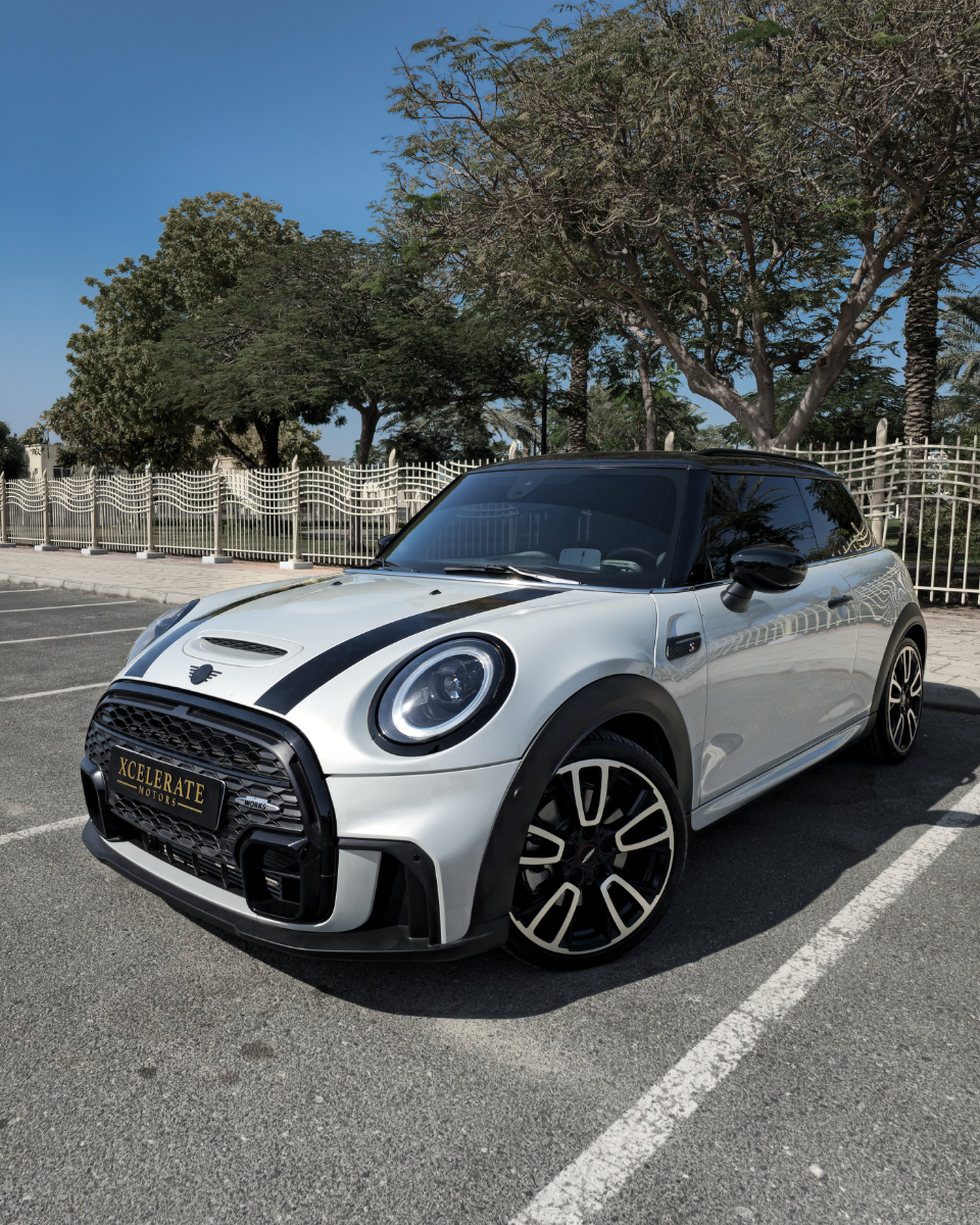 2022 MINI Cooper photo 3