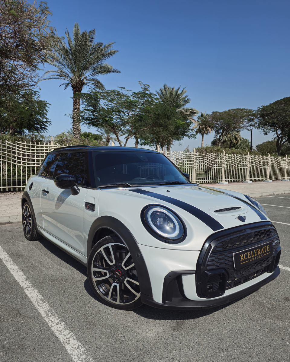 Used 2022 MINI Cooper S for sale in Dubai