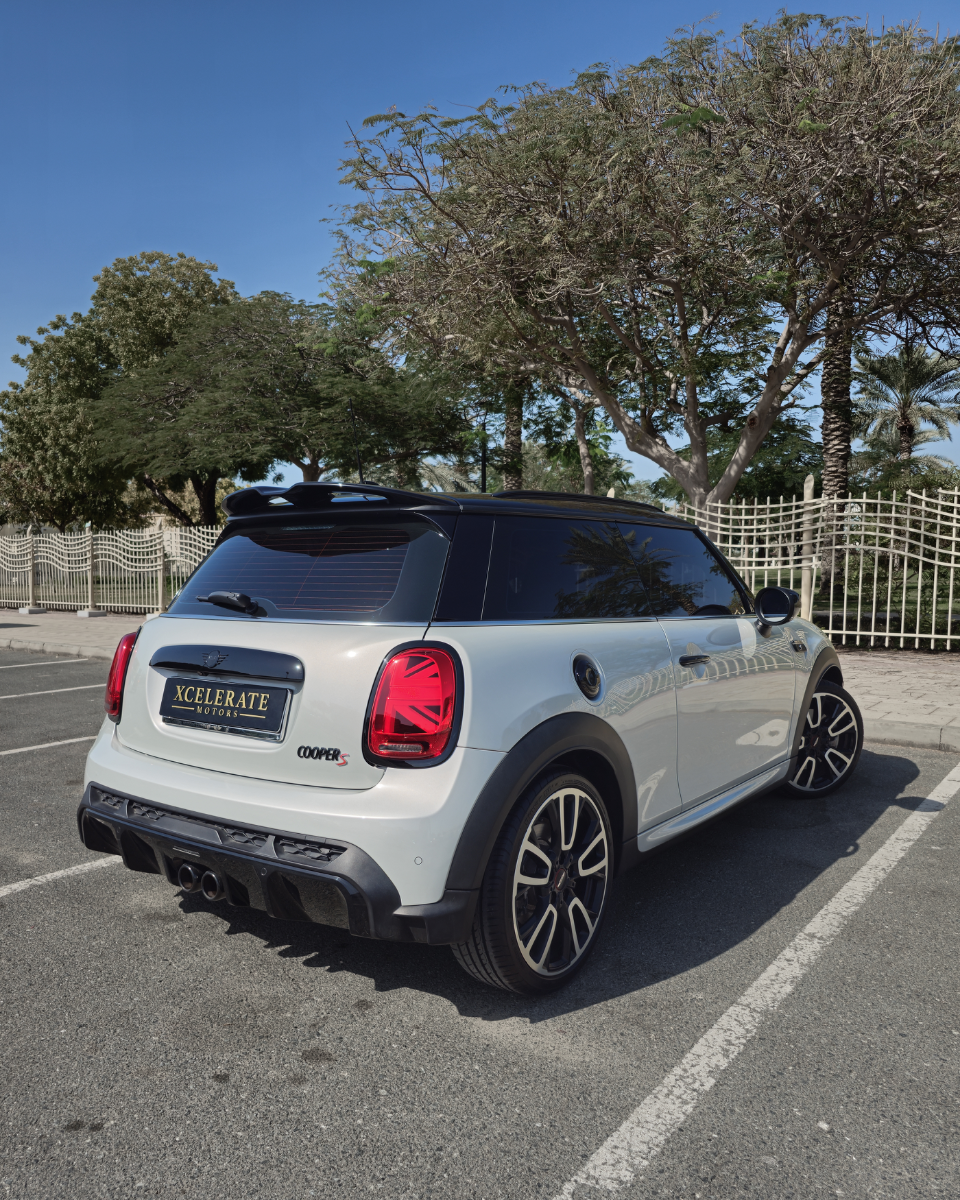 2022 MINI Cooper photo 6