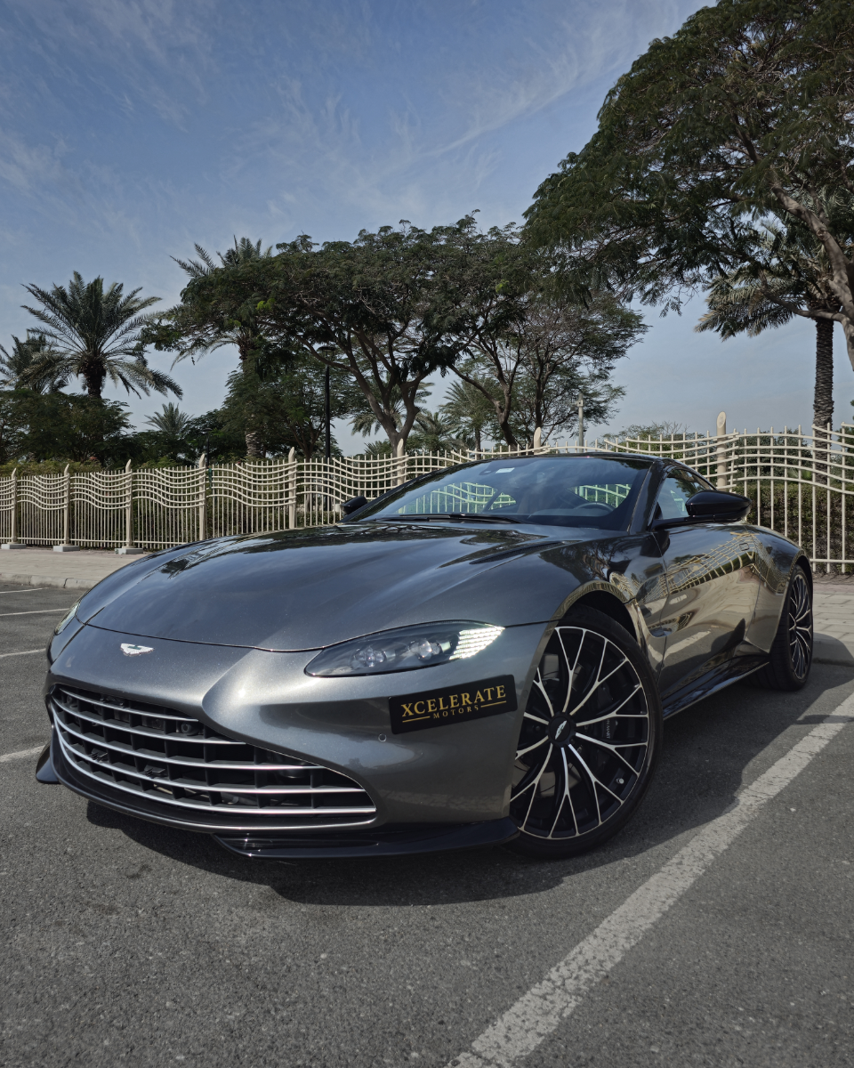 2023 Aston Martin Vantage photo 3