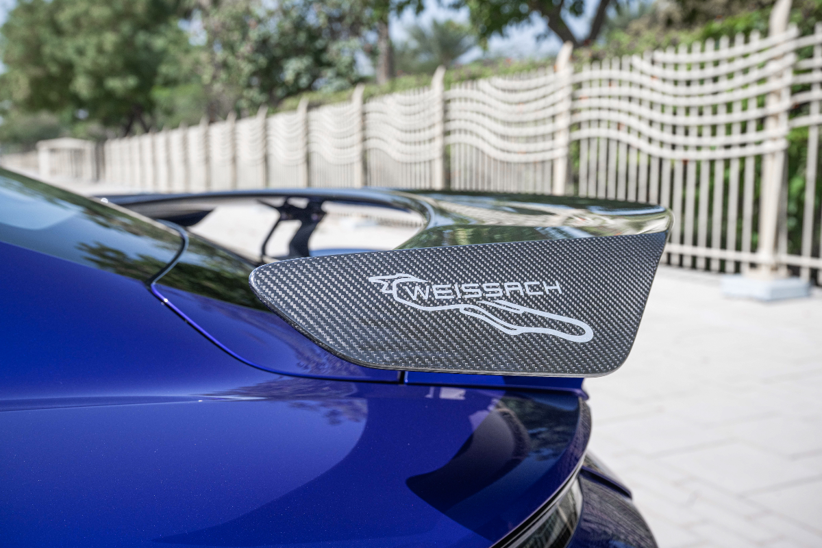 2025 Porsche Taycan photo 12
