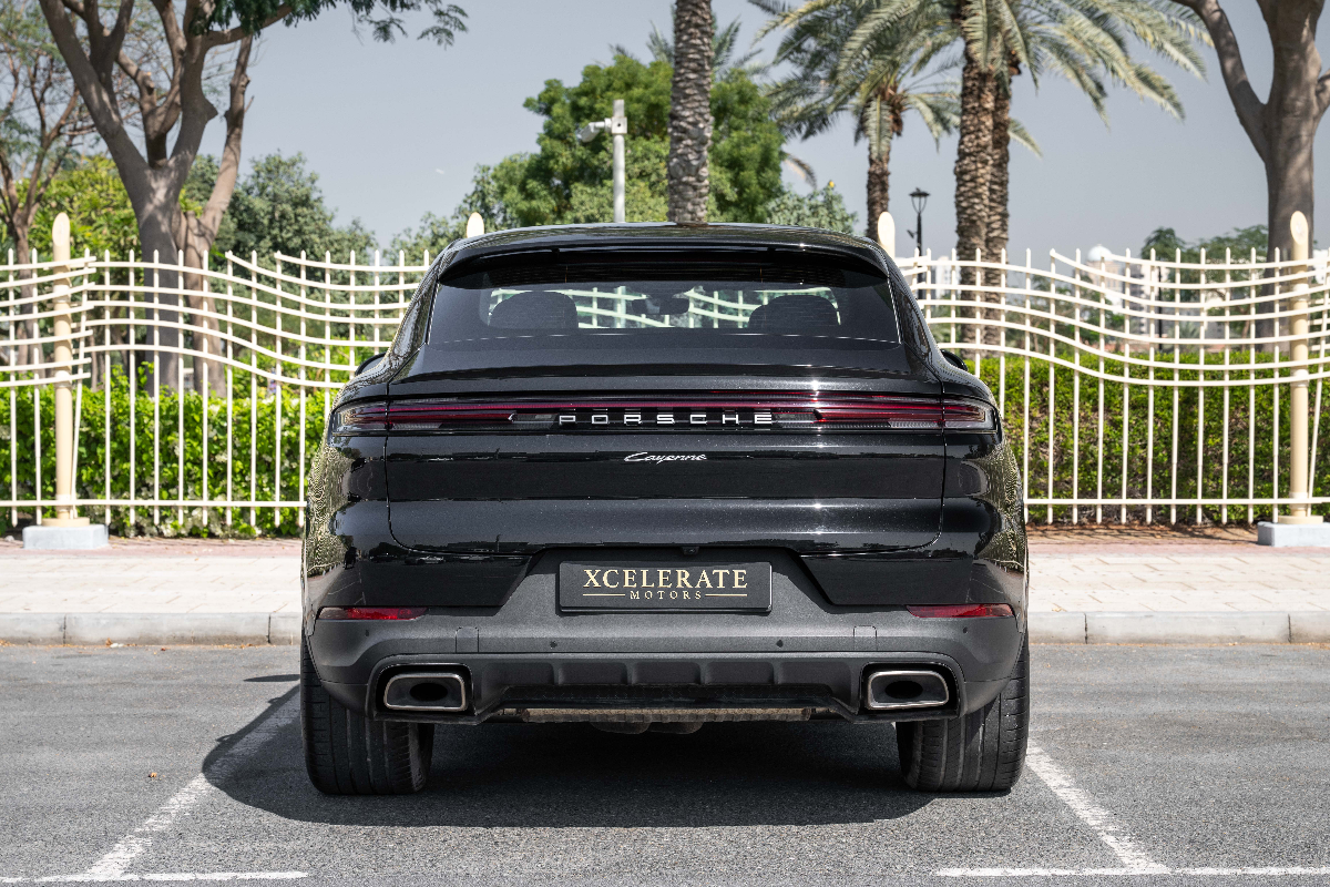 2024 Porsche Cayenne Coupe photo 7