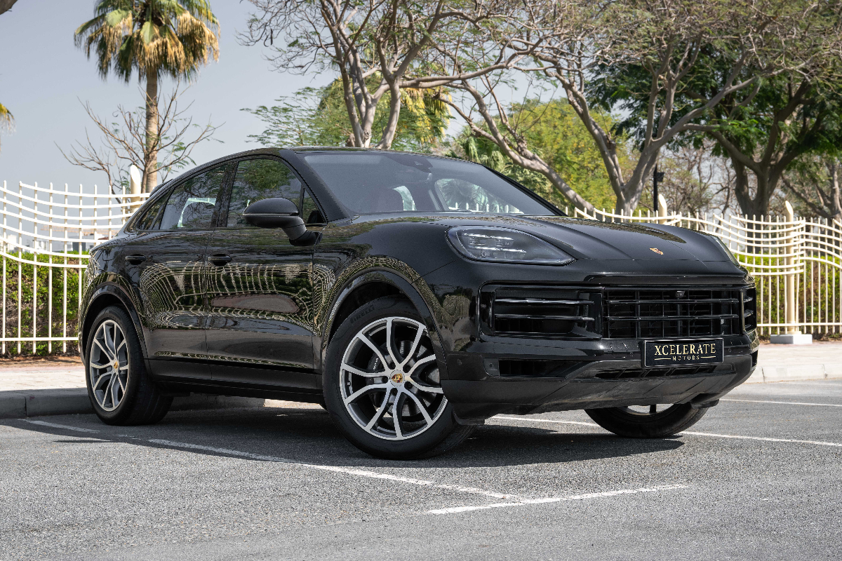 Used 2024 Porsche Cayenne Coupe for sale in Dubai