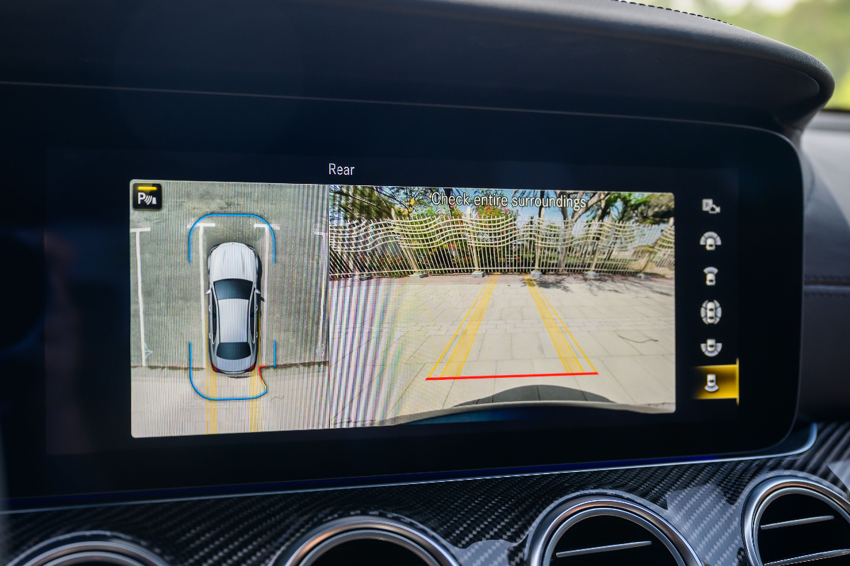 2021 Mercedes-Benz E-Class photo 13