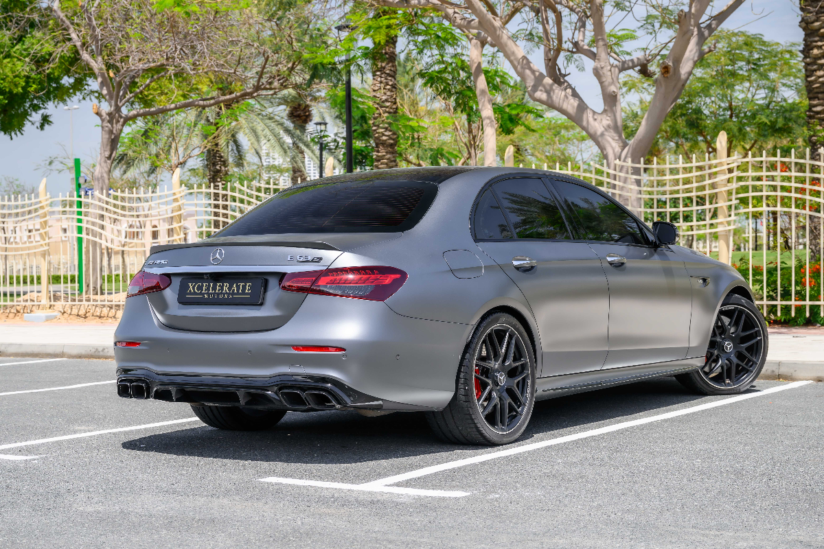 2021 Mercedes-Benz E-Class photo 4
