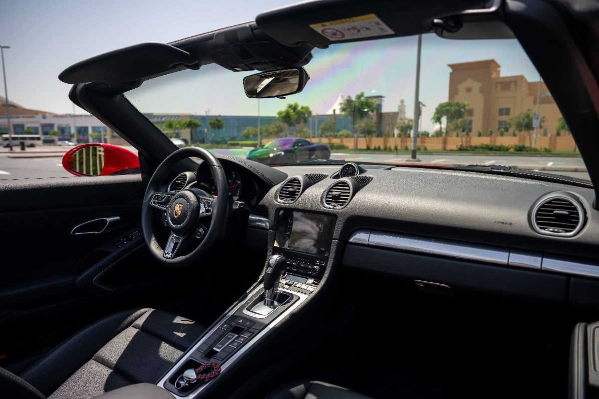 2024 Porsche Boxster photo 16