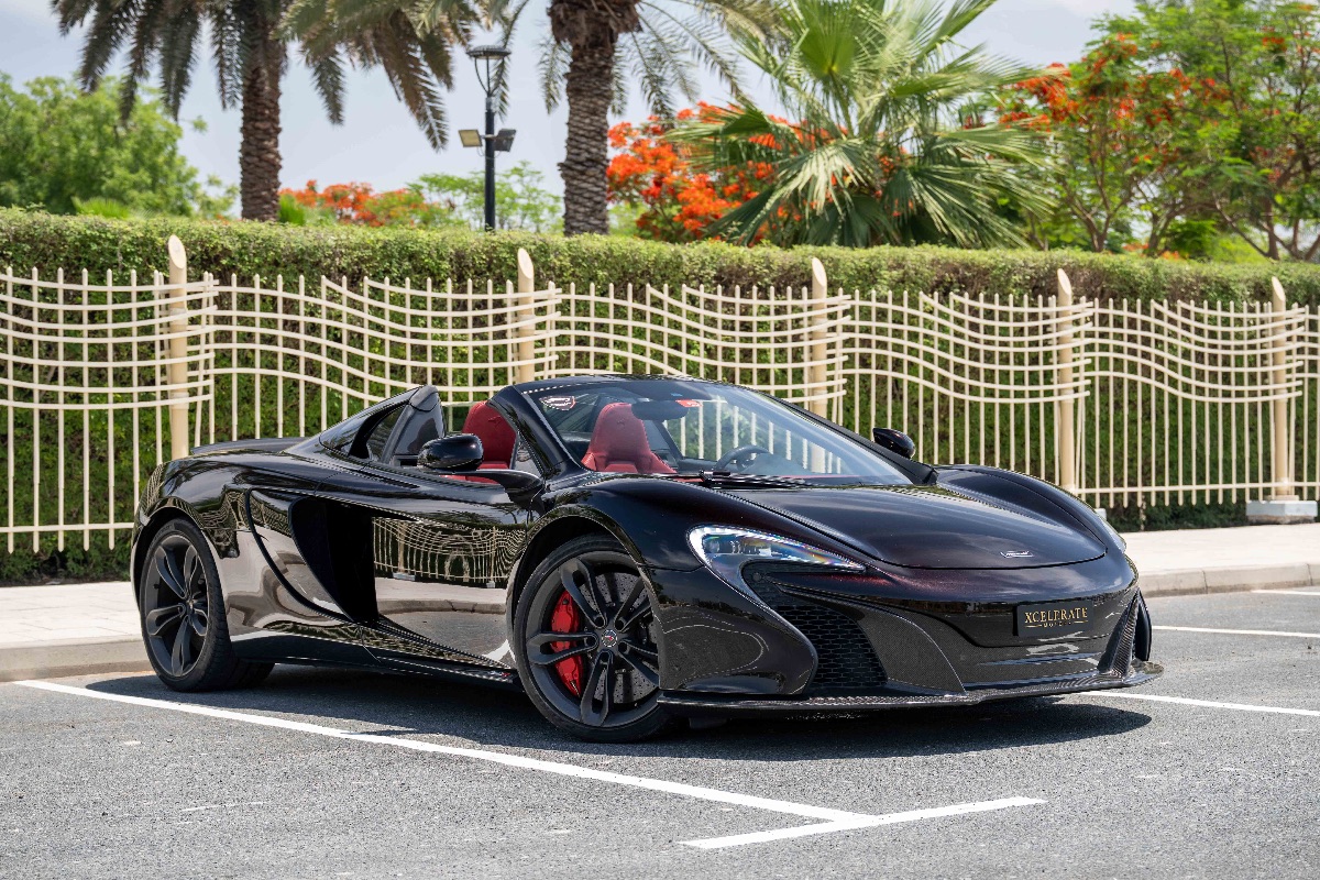 Used 2016 McLaren 650S Spider for sale in Dubai