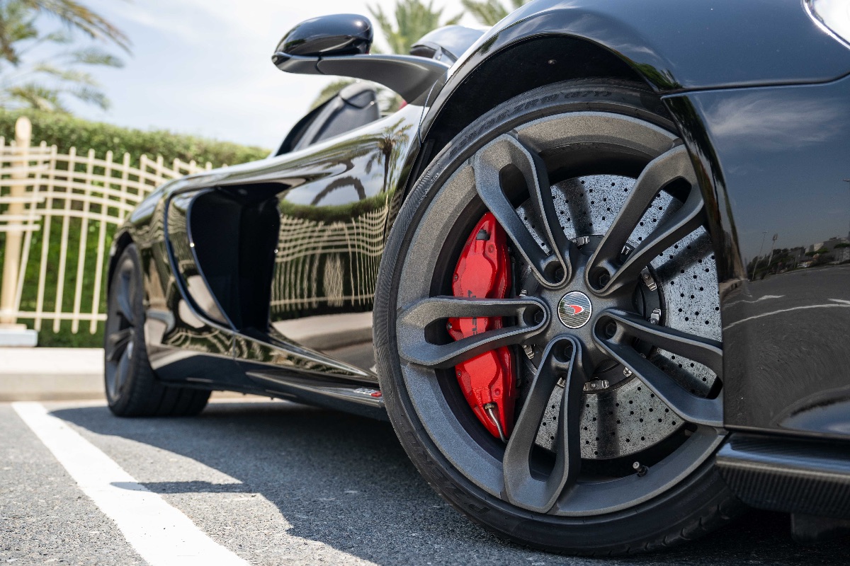 2016 McLaren 650S photo 5