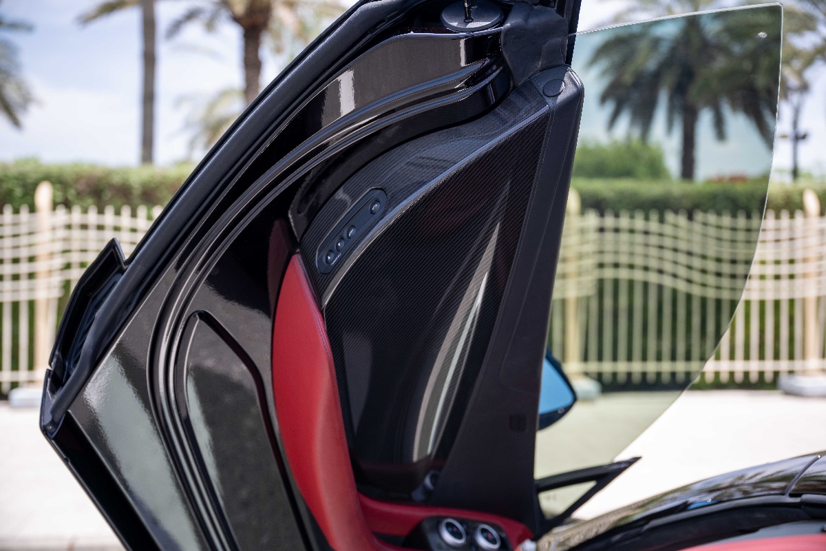 2016 McLaren 650S photo 24