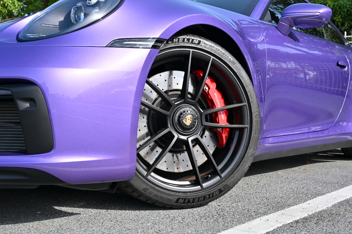 2024 Porsche 911 photo 4