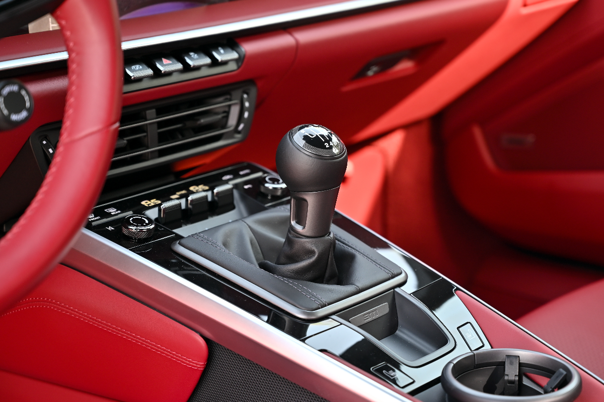 2024 Porsche 911 photo 11