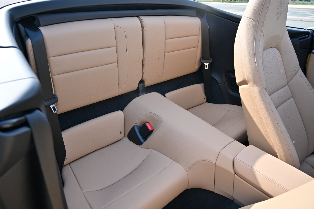 2024 Porsche 911 photo 19