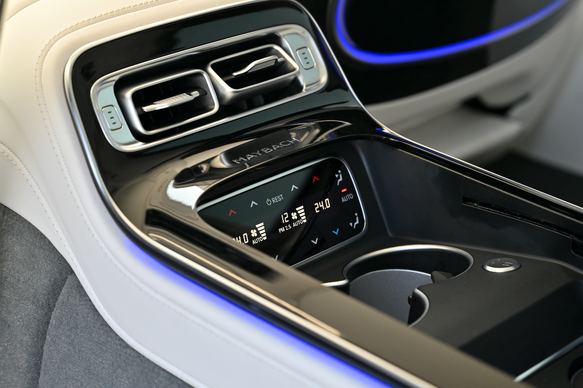 2022 Mercedes Maybach S-Class photo 14