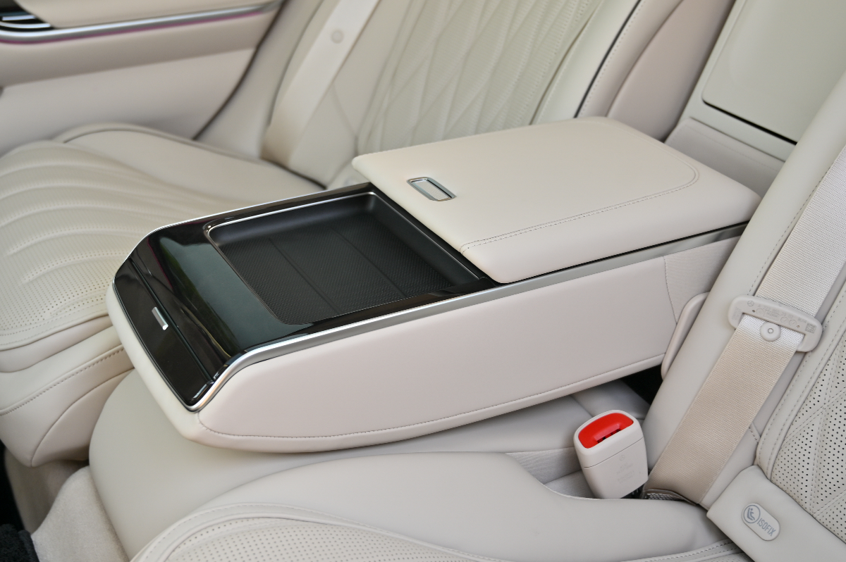 2024 Mercedes-Benz S-Class photo 19