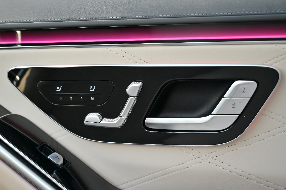 2024 Mercedes-Benz S-Class photo 7