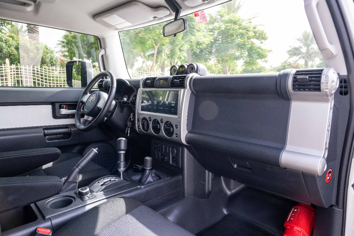 2023 Toyota FJ Cruiser photo 14