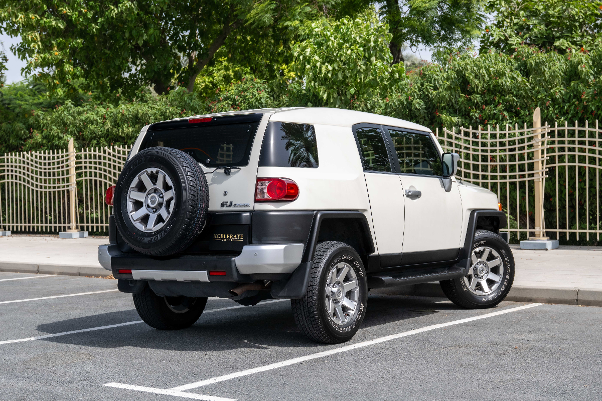 2023 Toyota FJ Cruiser photo 5
