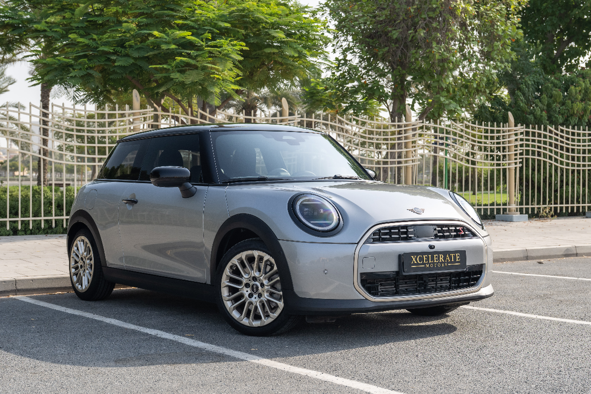 2025 MINI Cooper Cooper S - pre-owned luxury car Dubai