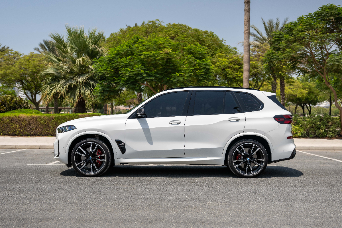 2025 BMW X5 photo 4