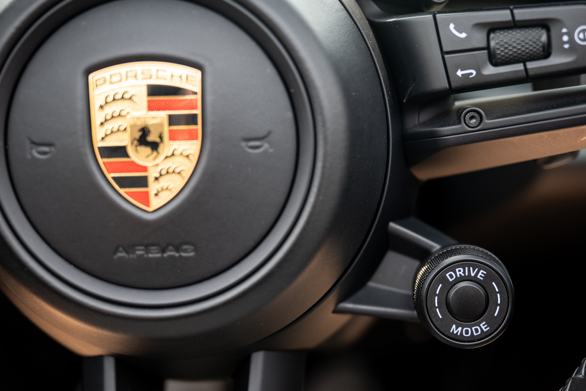 2022 Porsche 911 photo 19