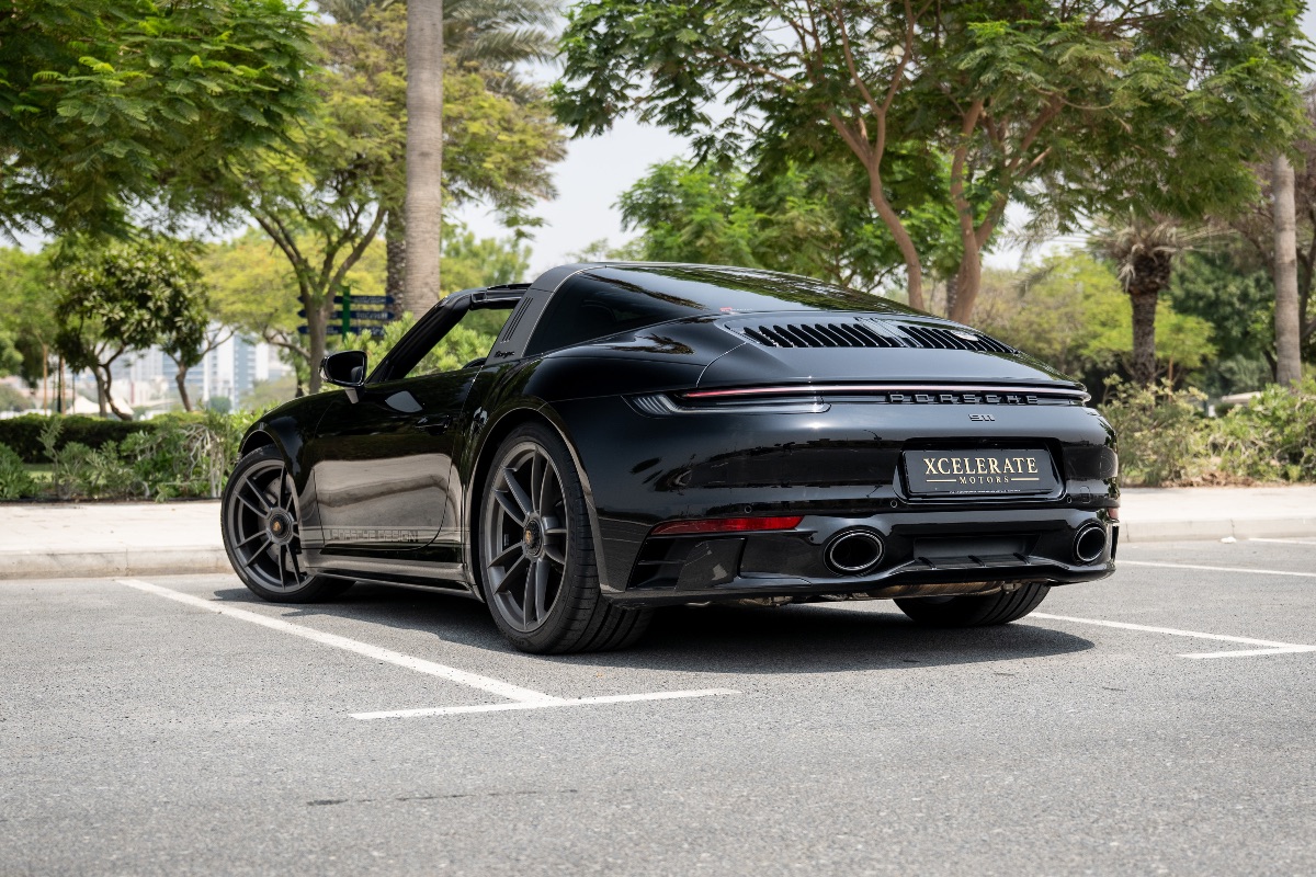 2022 Porsche 911 photo 3