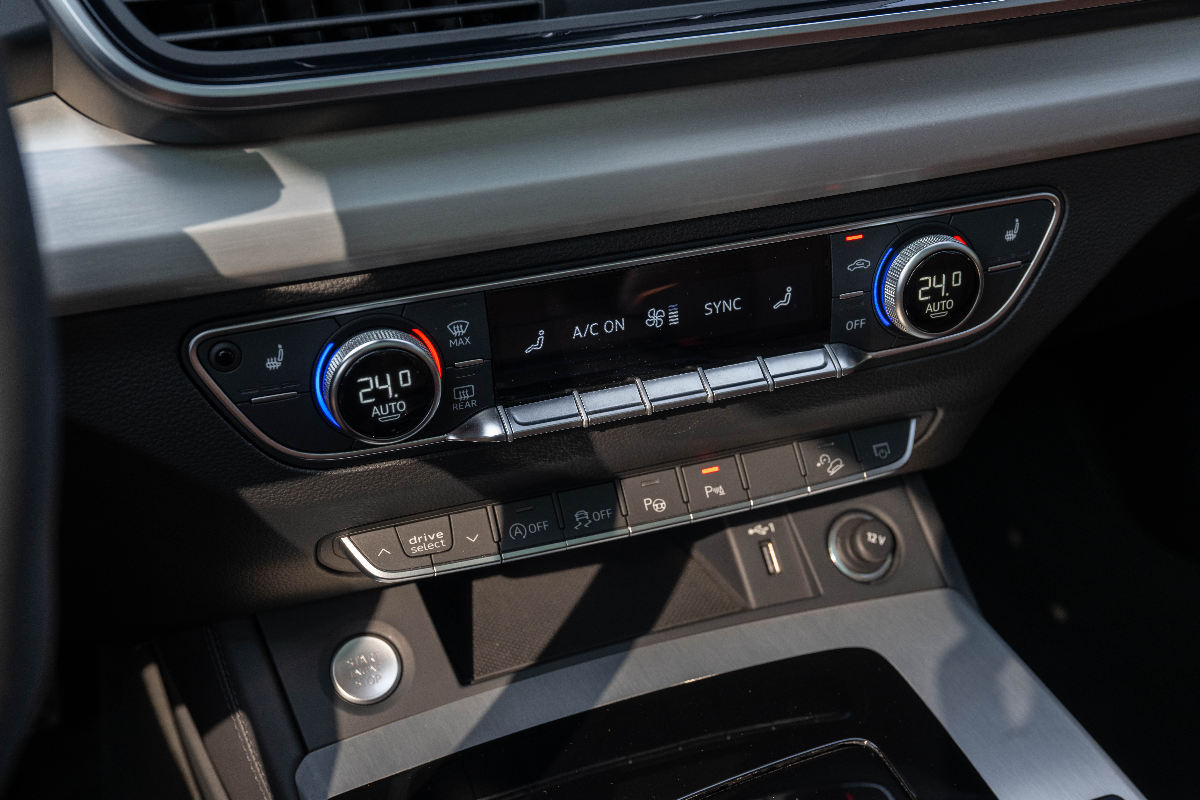 2025 Audi Q5 photo 16