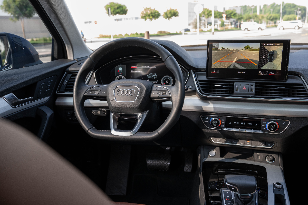 2025 Audi Q5 photo 13